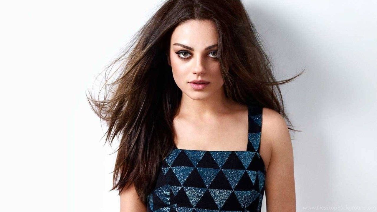 20 Pics That Make Everyone Forget Mila Kunis Is A Mom (And 3 That ...