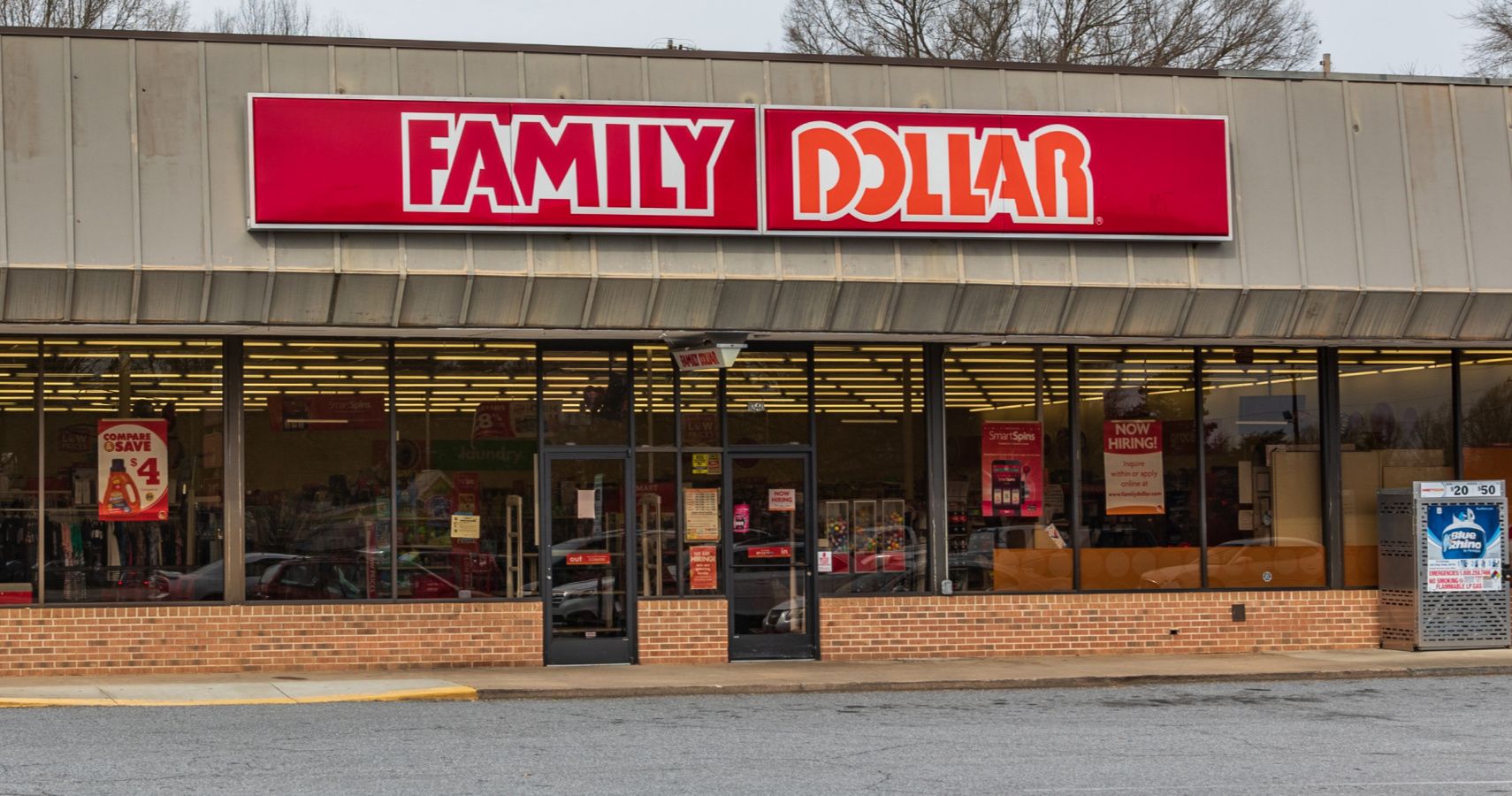 Family Dollar Is Closing 390 Stores