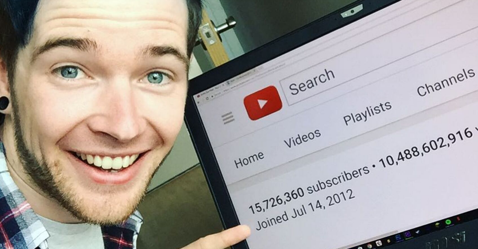 Dantdm Youtube Personality Net Worth Fun Facts Moms Com Dantdm Pokemon Go Roblox 3 Dantdm Pokemon Go Roblox 3 Dantdm Youtube Personality Net Worth Fun Facts Moms Com