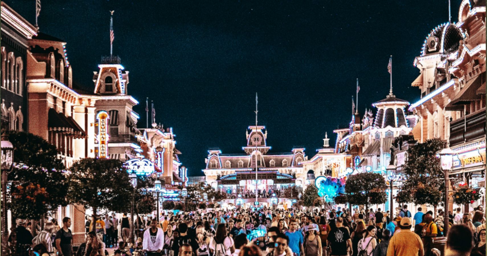 Disney Closed Further Admissions On New Year's