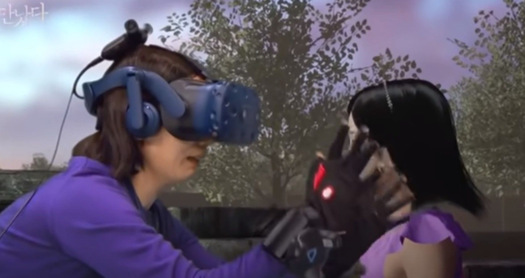 Mother seeing her daughter on virtual reality