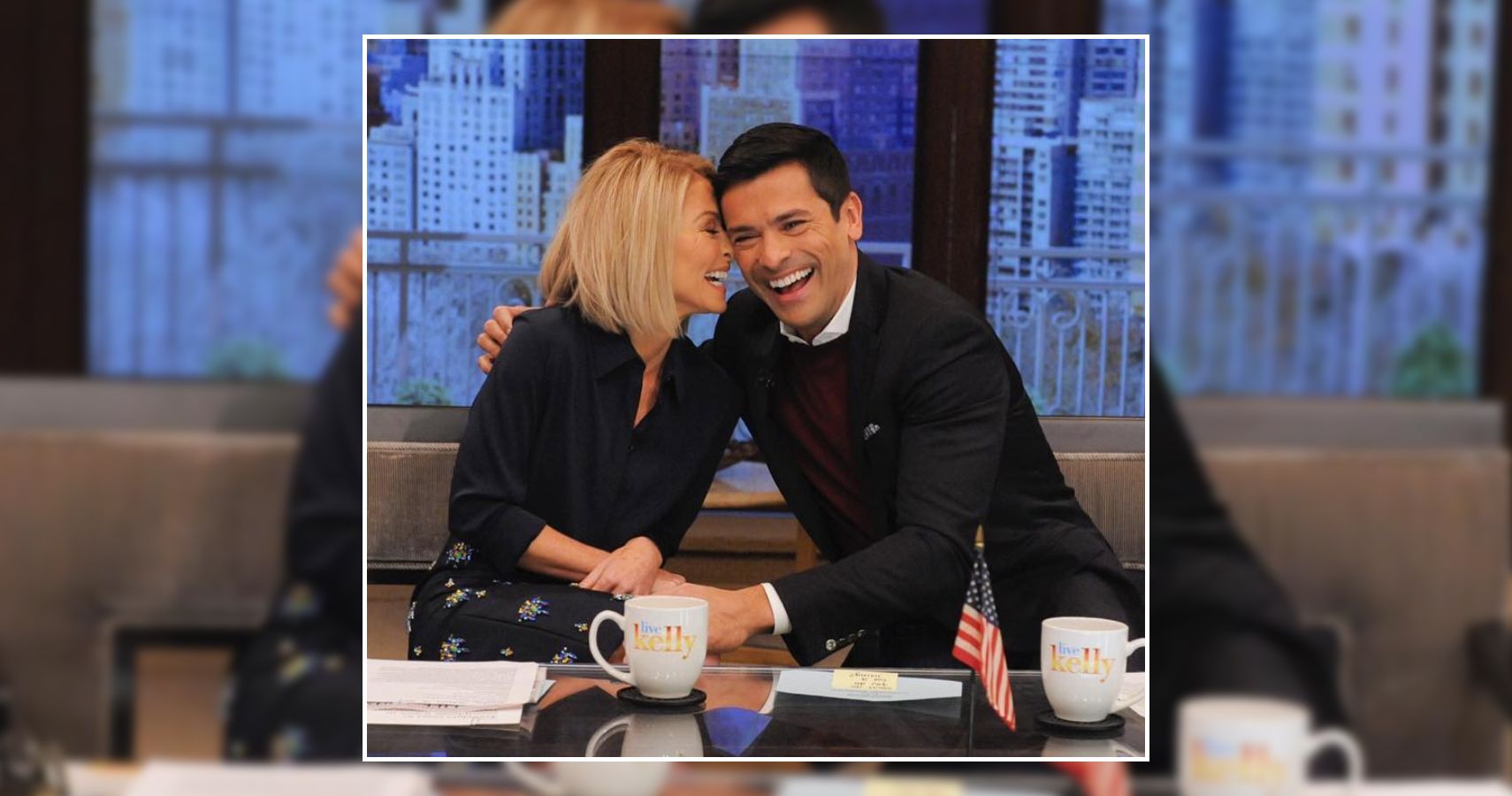 Kelly Ripa and Her Husband Give Laptops, Scholarships to Homeless Students