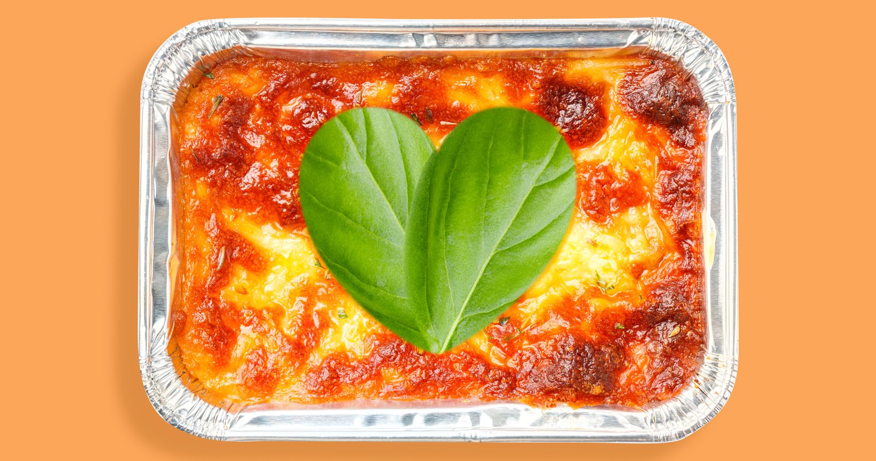 ‘Lasagna Mamas’ Are Bringing Love & Food To Those In Need