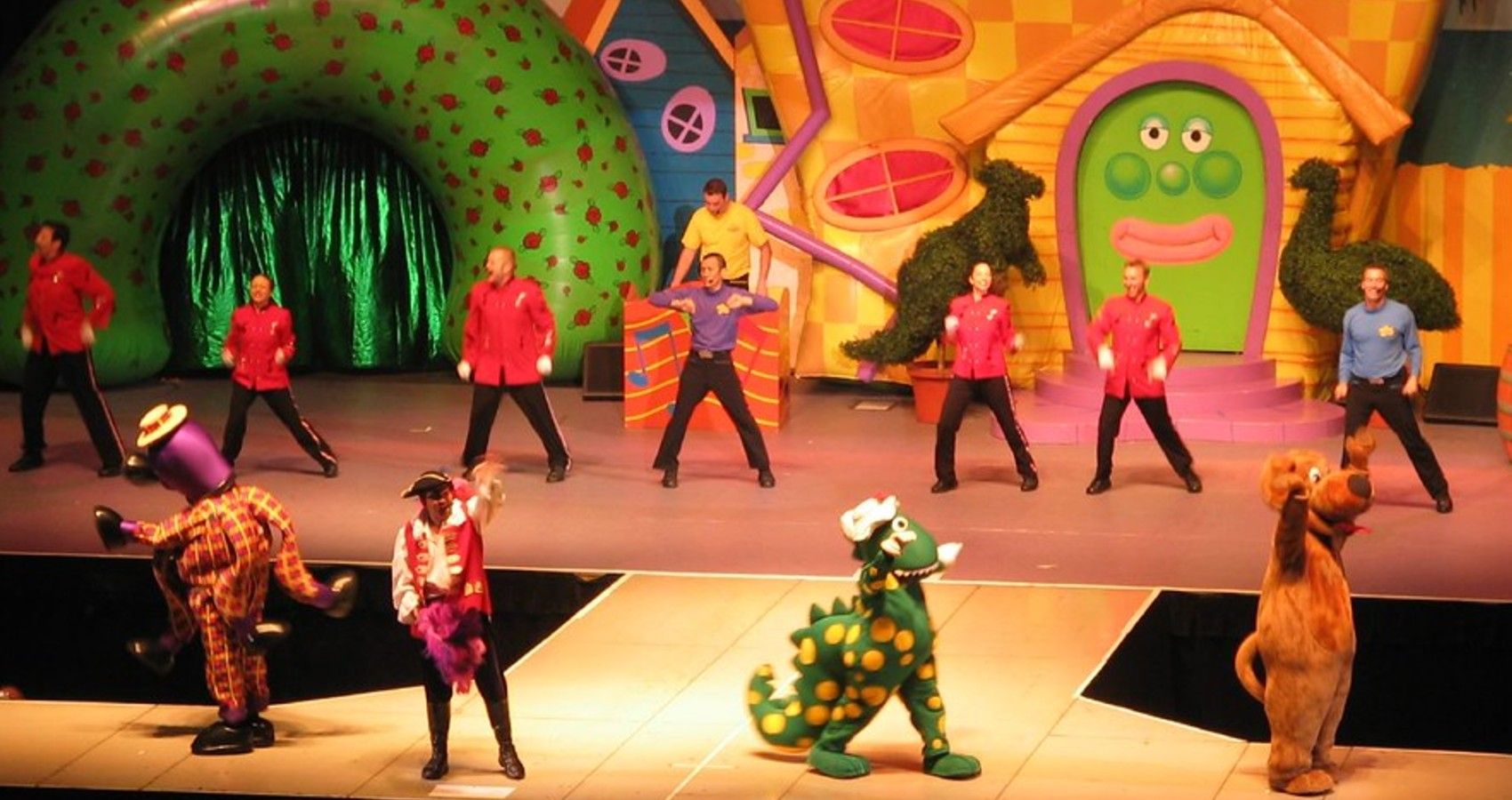 The Wiggles Doing A Live Show