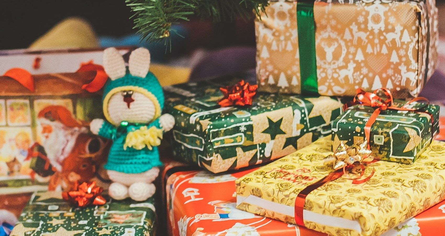 It Turns Out Wrapping Gifts Is The Most Dreaded Holiday Chore