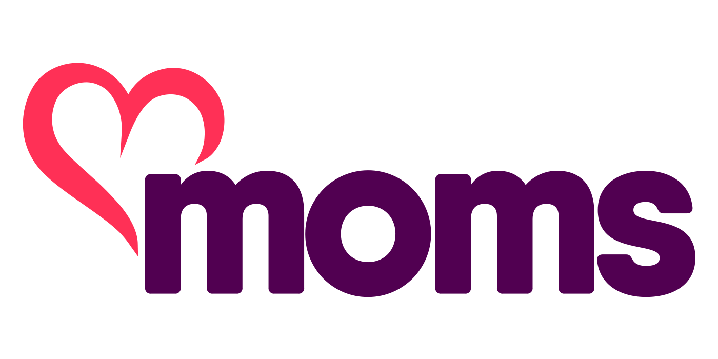 (c) Moms.com