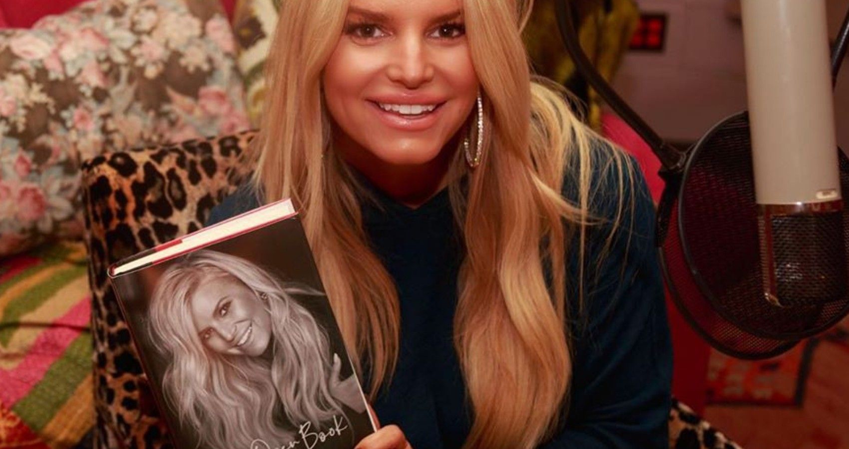 Jessica Simpson's 8-Year-Old Daughter Is Reading Her Memoir